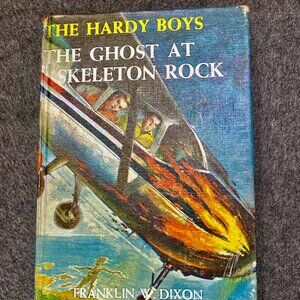 Original Hardy Boys Hardcover, "The Ghost of Skeleton Rock"